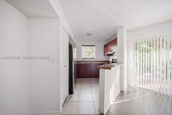 Paragon Plantation, 771 N Pine Island Rd #205, Plantation, Florida 33324, image 2
