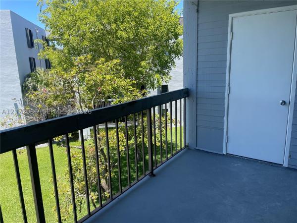 12209 SW 14th Ln #1311, Unincorporated Dade County, Florida 33184, image 3
