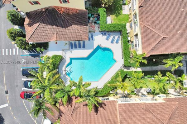 738 NE 90th St #207, Unincorporated Dade County, Florida 33138, image 2