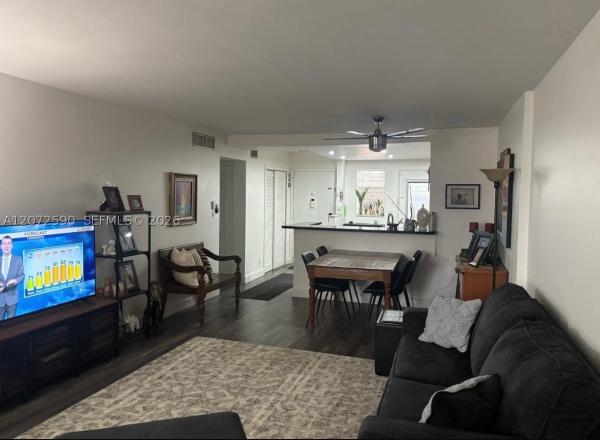Meadowbrook Towers, 500 NE 12th Ave #704, Hallandale Beach, Florida 33009, image 3