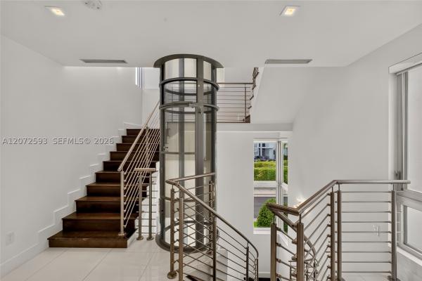 Oasis Park Square At Doral, 3460 NW 84th Ave, Doral, Florida 33122, image 3