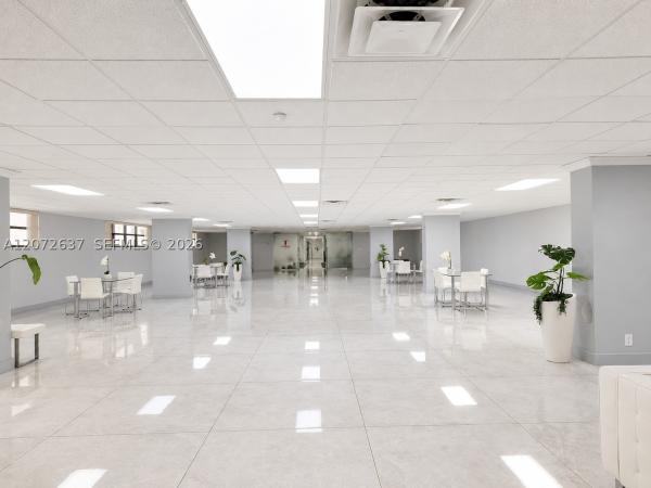 Towers Of Oceanview South, 600 Parkview Dr #224, Hallandale Beach, Florida 33009, image 3