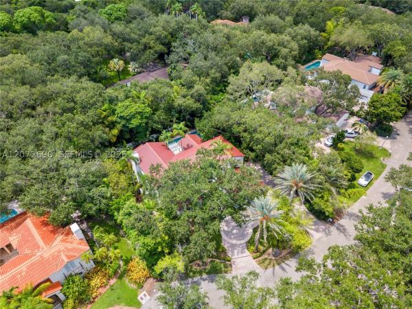 11050 Girasol Ave, Coral Gables, Florida 33156, image 2