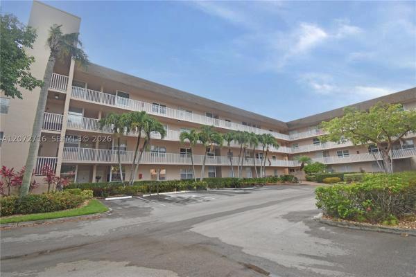 Sunrise Lakes 4, 10414 NW 24th Pl #405, Sunrise, Florida 33322, image 1