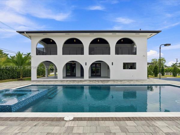 10201 SW 64th St, Unincorporated Dade County, Florida 33173, image 3