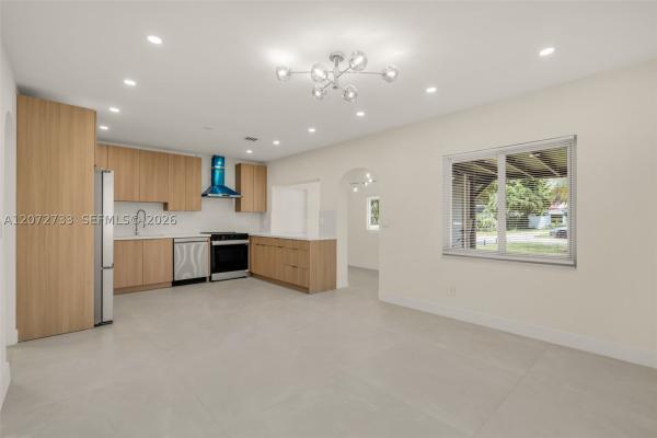 Fulford By The Sea, 1514 NE 176th St, North Miami Beach, Florida 33162, image 2