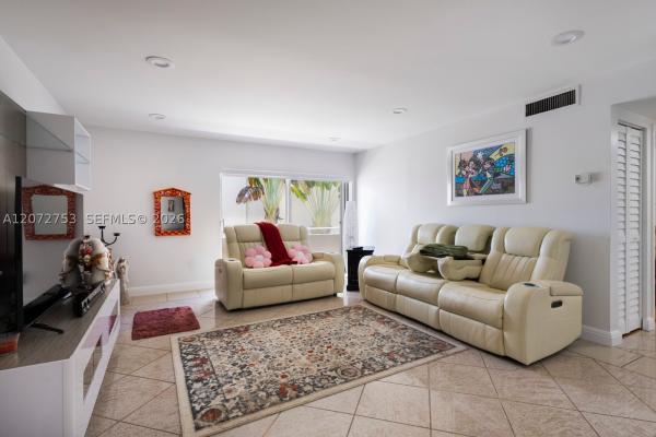 7757 SW 86th St #C-218, Unincorporated Dade County, Florida 33143, image 1