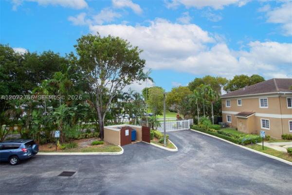 Washington Palms, 911 Hillcrest Ct #7, Hollywood, Florida 33021, image 2