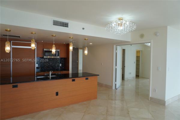 50 Biscayne, 50 Biscayne Blvd #5202, Miami, Florida 33132, image 2