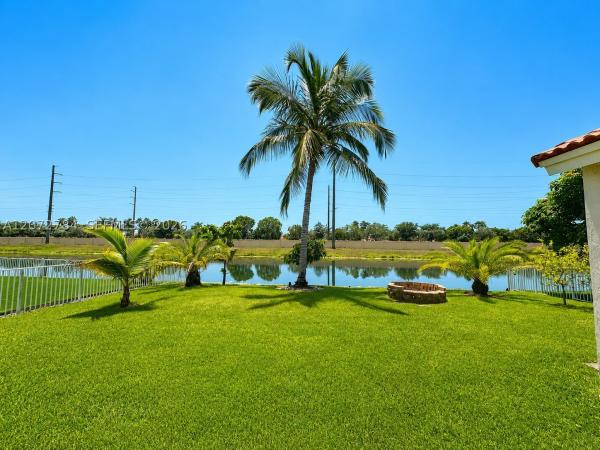 Encantada, 18724 SW 16th St, Pembroke Pines, Florida 33029, image 3