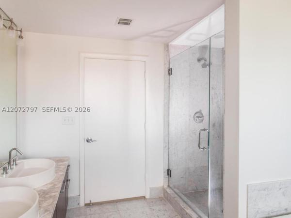 Vizcayne North, 244 Biscayne Blvd #2402, Miami, Florida 33132, image 2