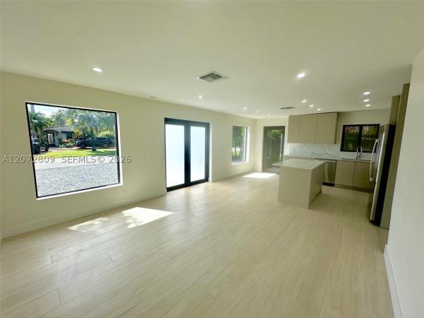 Poinsettia Heights, 1610 NE 17th Ave, Fort Lauderdale, Florida 33305, image 2