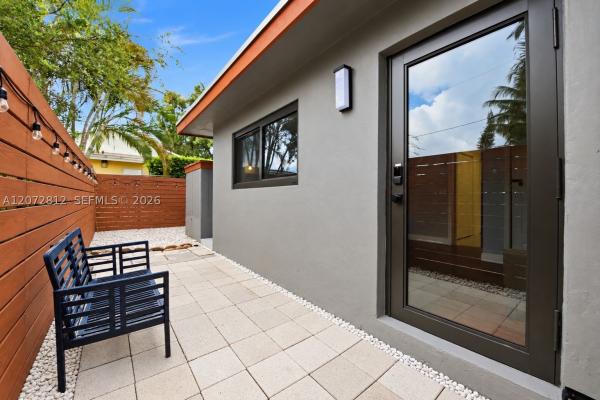 Highland Estates, 2616 NE 6th Ave, Wilton Manors, Florida 33334, image 3