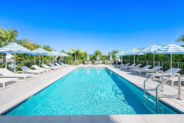 Bay Harbor Islands Residential, 10281 W Bay Harbor Dr #201, Bay Harbor Islands, Florida 33154, image 2