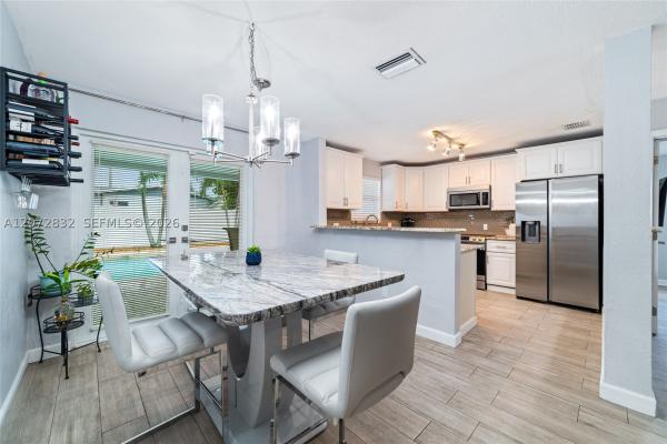 Driftwood Acres, 6750 Hope St, Hollywood, Florida 33024, image 2