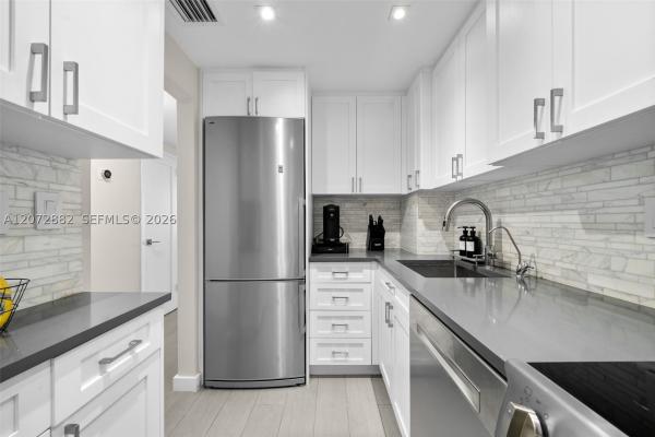 Triton Tower, 2899 Collins Ave #1624, Miami Beach, Florida 33140, image 2