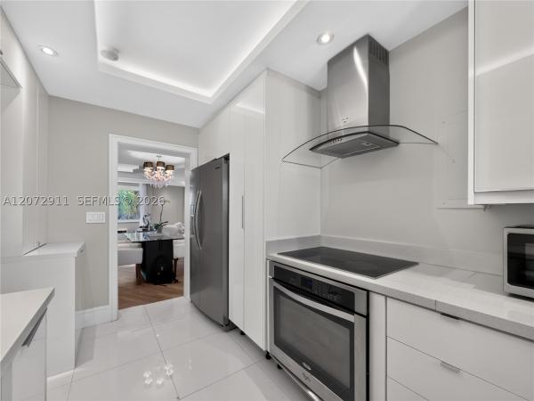 Bal Harbour Manor, 10190 Collins Ave #204, Bal Harbour, Florida 33154, image 1