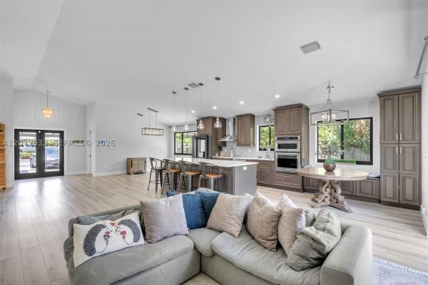 Blase Estates, 1038 SW 120th Way, Davie, Florida 33325, image 2