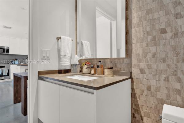 Reach Brickell City Centre, 68 SE 6th St #1207, Miami, Florida 33131, image 2