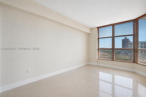 Mystic Pointe Tower 200, 19101 NE 36th Ct #1602, Aventura, Florida 33180, image 1