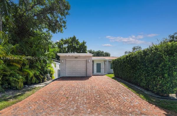 Normandy Beach, 8901 Hawthorne Ave, Surfside, Florida 33154, image 2