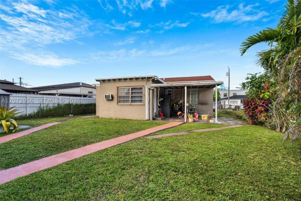 Grapeland, 2364 SW 14th St, Miami, Florida 33145, image 1