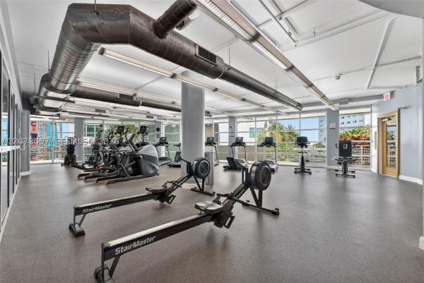 Vizcayne South, 253 NE 2nd St #424, Miami, Florida 33132, image 2