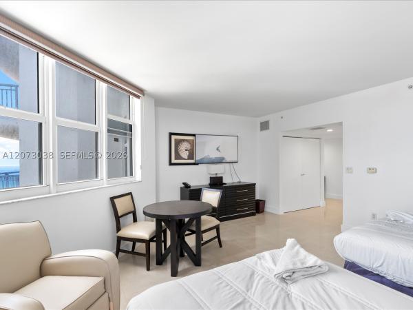 DoubleTree By Hilton Ocean Point Resort & Spa, 17375 Collins Ave #808, Sunny Isles Beach, Florida 33160, image 1