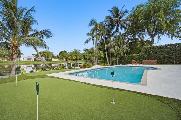 Pembroke Lakes, 1721 NW 114th Ave, Pembroke Pines, Florida 33026, image 2