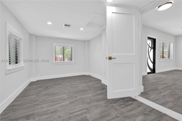 Fulford By The Sea, 1566 NE 174th St, North Miami Beach, Florida 33162, image 3