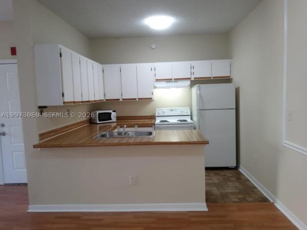 18304 NW 68th Ave #N, Hialeah, Florida 33015, image 3