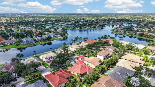 Edgewater, 13845 NW 20th St, Pembroke Pines, Florida 33028, image 3