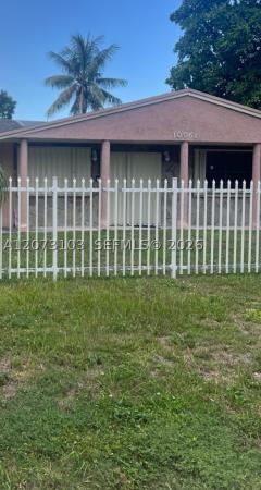 10061 E Hibiscus St, Palmetto Bay, Florida 33157, image 1