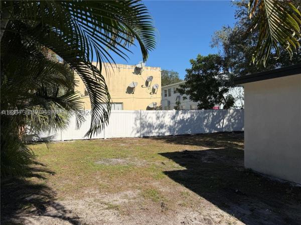 Riverside Park, 1621 SW 11th Ct, Fort Lauderdale, Florida 33312, image 3