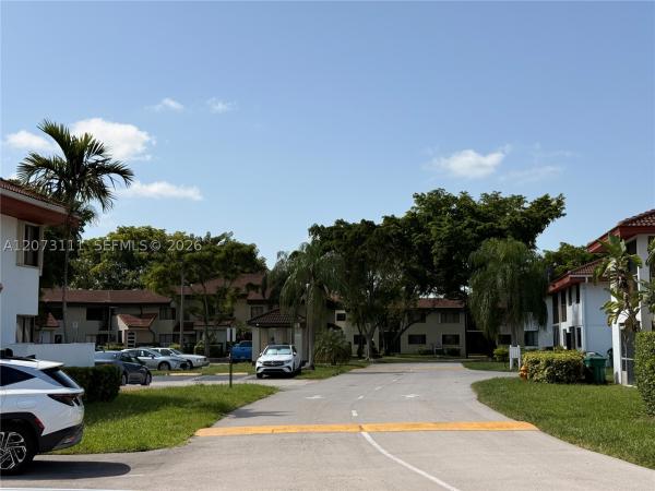 Unincorporated Dade County, Florida 33186, image 3