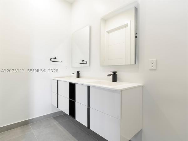 1421 SW 24th Ct #3, Fort Lauderdale, Florida 33315, image 1