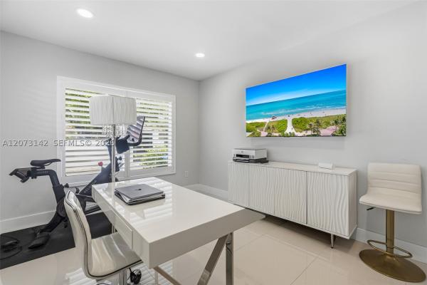 Coral Gables Country Club, 932 Bird Rd, Coral Gables, Florida 33146, image 1