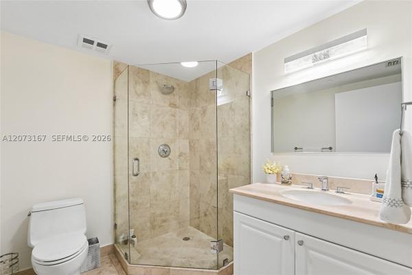 Hamptons South, 20201 E Country Club Dr #308, Aventura, Florida 33180, image 2