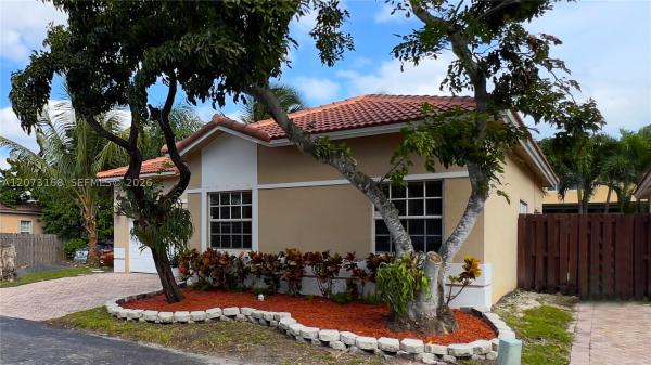Monterey Lakes, 9000 SW 215th Ter, Cutler Bay, Florida 33189, image 1