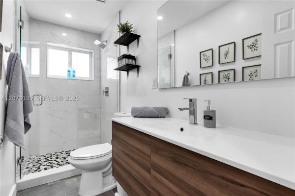 Boulevard Estates , 617 NW 30th Ct, Wilton Manors, Florida 33311, image 2