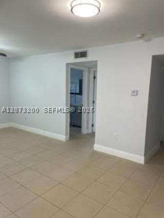 Fulford By The Sea, 1985 NE 168th St #7, North Miami Beach, Florida 33162, image 1