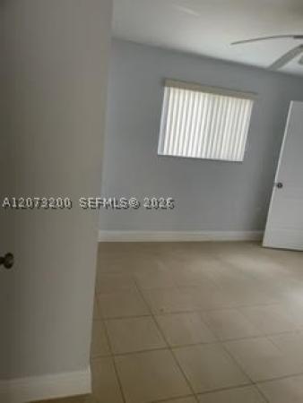 Fulford By The Sea, 1985 NE 168th St #7, North Miami Beach, Florida 33162, image 2