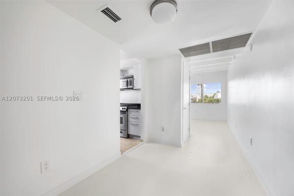The Waterclub, 3915 N Meridian Ave #201, Miami Beach, Florida 33140, image 2