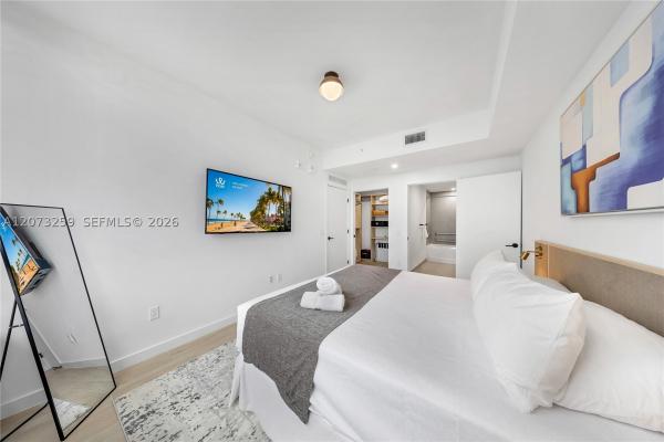 225 N Miami Ave #2005, Miami, Florida 33128, image 1
