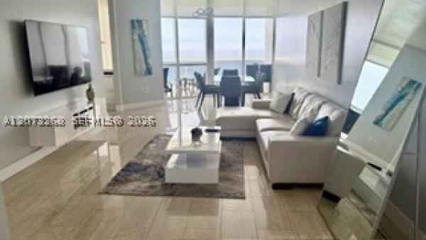 Trump Royale, 18201 Collins Ave #5009, Sunny Isles Beach, Florida 33160, image 2