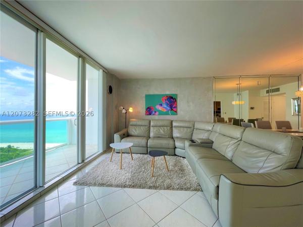 The Carriage Club, 5001 Collins Ave #15D, Miami Beach, Florida 33140, image 1