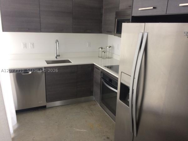 Centro, 151 SE 1st St #PH-10, Miami, Florida 33131, image 3