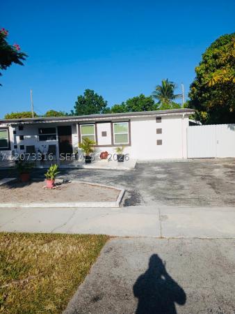 4400 SW 112th Pl, Unincorporated Dade County, Florida 33165, image 1