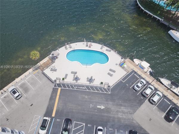 Majorca Towers, 11930 N Bayshore Dr #1407, North Miami, Florida 33181, image 2