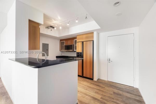 One Miami East, 335 S Biscayne Blvd #2805, Miami, Florida 33131, image 2